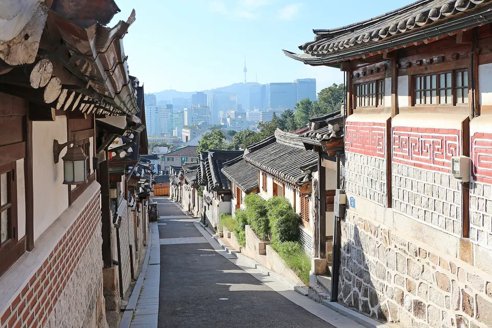 Bukchon Hanok Village, Seoul